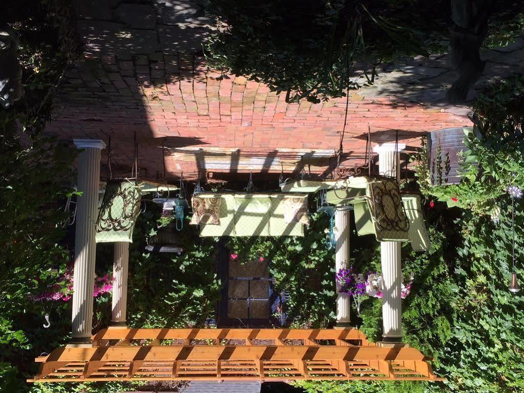A B&B At The Edward Harris House Inn ロチェスター エクステリア 写真